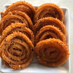 A picture of Chakri.