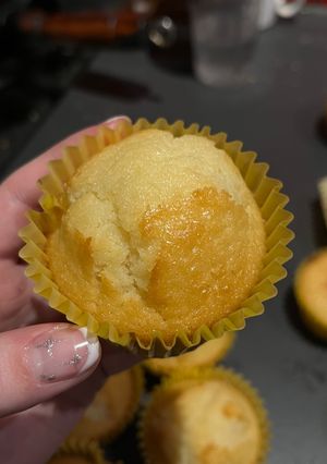 Una foto de 🧁 Cupcakes de limón – Versión para compartir 🍋
