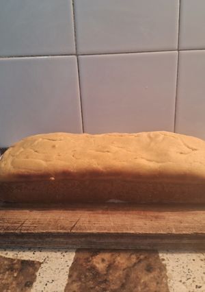 Una foto de Budín salado de salsa blanca