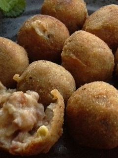 Una foto de Croquetas de fabada