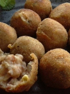 Una foto de Croquetas de fabada