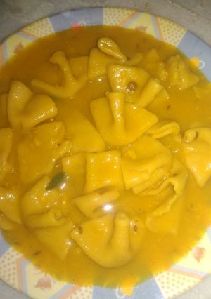 गुजरती  दाल ढोकली (gujarati dal dhokli recipe in Hindi) रेसिपी मुख्य फोटो