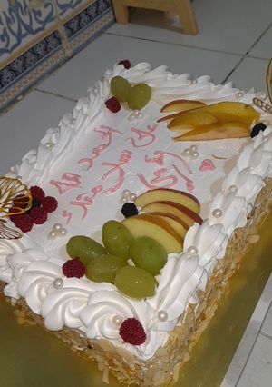 صورة لوصفة كيكة الفواكه منعشة وباردة