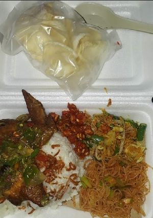 Foto resep Nasi uduk urap ayam