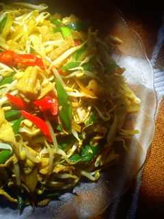 Foto resep Dadar Telur Cah Tauge