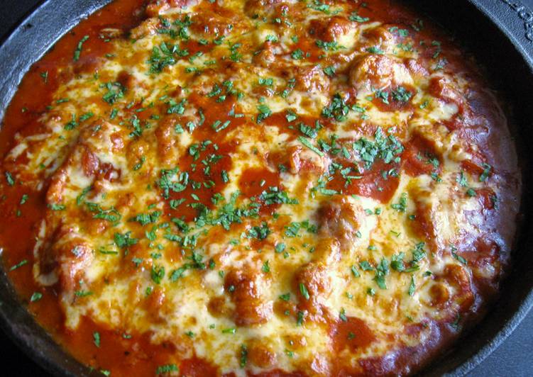 Step-by-Step Guide to Make Super Quick Homemade Cheesy Baked Chicken With Tomato Sauce