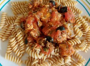 Una foto de Pasta con salsa de sardinas