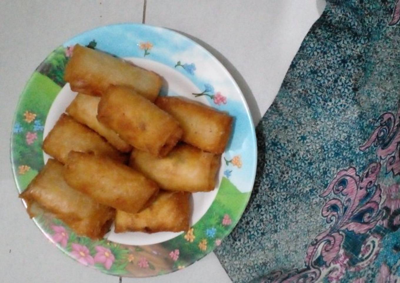 Risol isi tahu