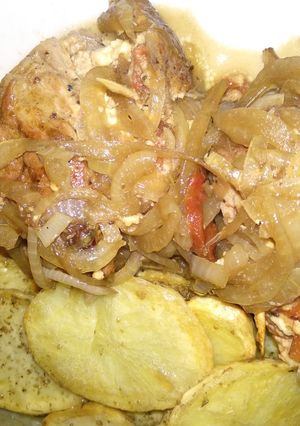 Una foto de Lomo de cerdo relleno con papas españolas al horno