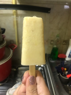 Una foto de Helado piña y plátano