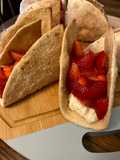 Cinnamon Strawberry Cheesecake Dessert Tacos