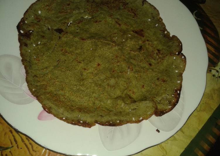 Steps to Prepare Speedy Whole moong dal cheela