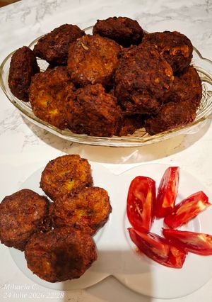 O poză a rețetei Chiftele cu legume.