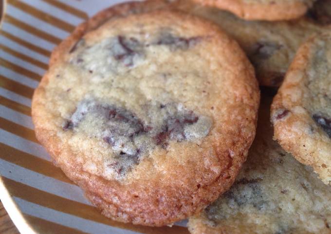 Ultra-thin & crisp chocolate chip cookies