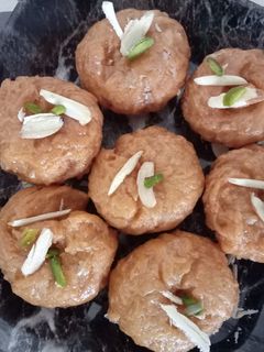 बालूशाही (Balushahi recipe in hindi) रेसिपी मुख्य फोटो