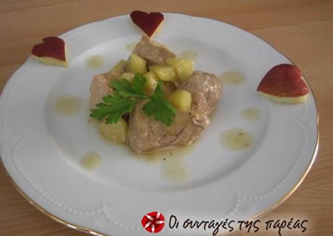 Pork tenderloin with apples