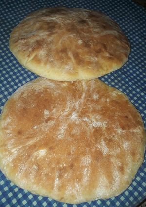 صورة لوصفة كسرة السميد والفرينة