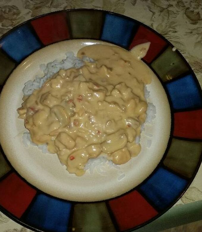 Una foto de Strogonoff de pollo (fácil y rápido)
