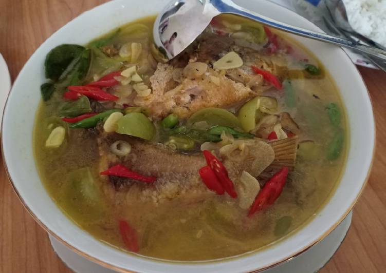 Bahan Membuat Asam asam ikan selar kuning yang mudah