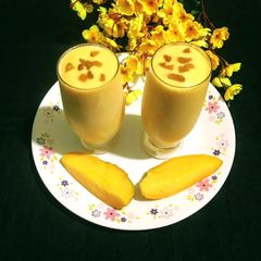 A picture of Creamy Mango Shake.