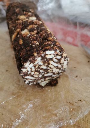 Una foto de Salchichón de chocolate a la manera de Kiara (mi hija) 😉