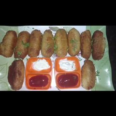 Chicken bread roll A picture of Chicken bread roll.