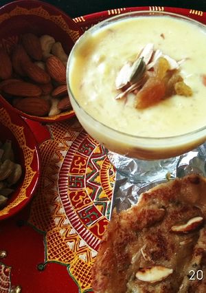 A picture of Kheer kesar and Malpua.