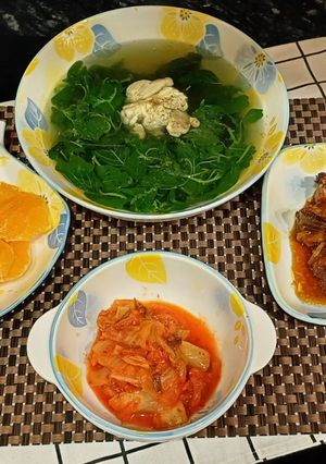 Hình của món Bữa cơm nhà đơn giản.