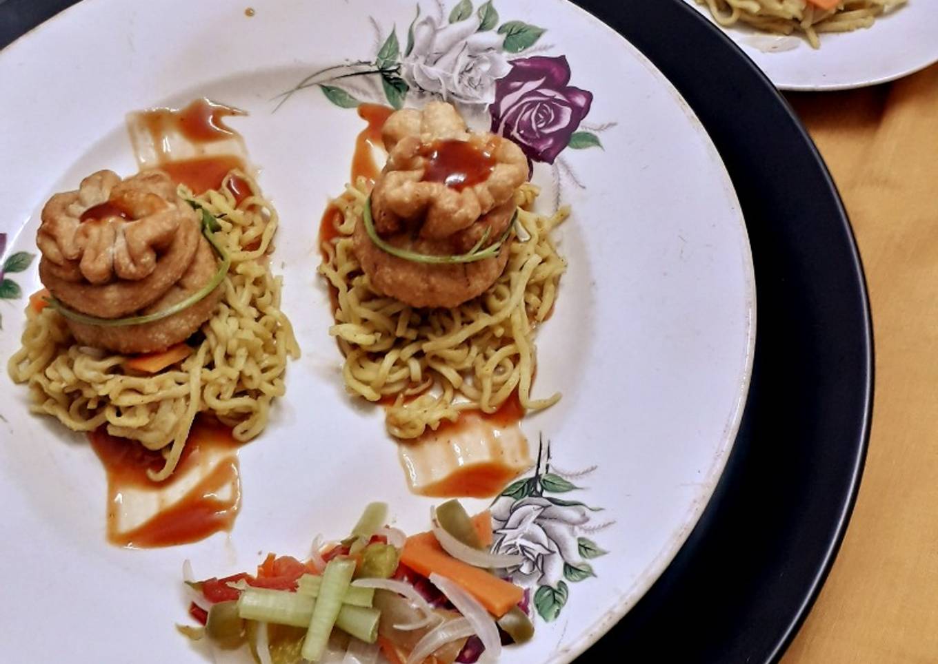 Chinese potli stuffed with manchurian ball