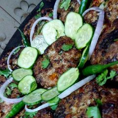 A picture of Chapali kabab.