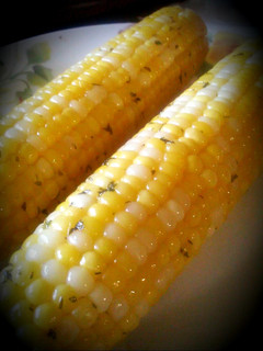 A picture of Mike's 5 Way Corn On The Cob.