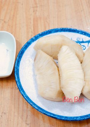 Hình của món Sake Hấp Lá Dứa.