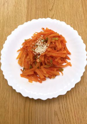 A picture of Pan-fried potato shreds with Korean chilli paste.