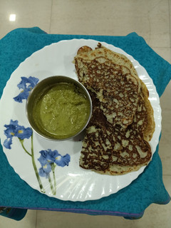 मुगाचा हेल्दी डोसा (moongacha healthy dosa recipe in marathi) रेसिपी चे मुख्य फोटो