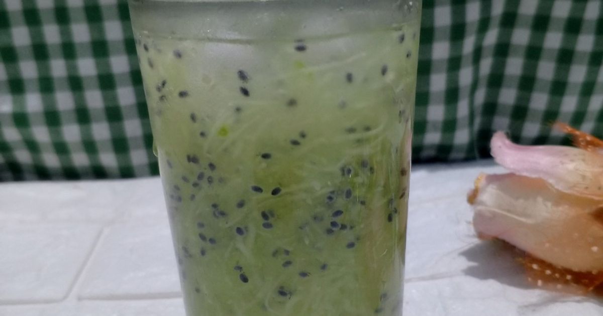 Ie boh Timon khas Aceh (air timun)