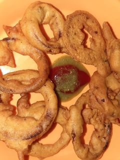 अनियन रिंग्स (Onion rings recipe in hindi) रेसिपी मुख्य फोटो