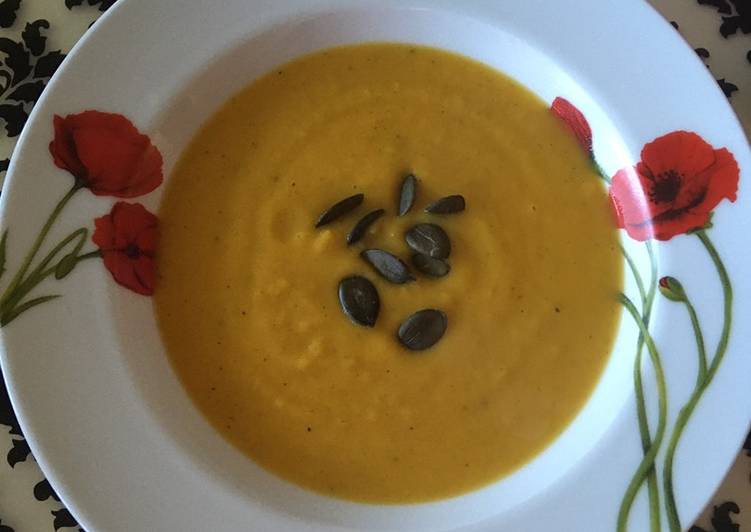 Step-by-Step Guide to Butternut squash soup (tekvicová polievka)