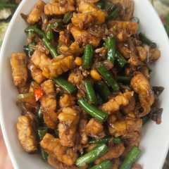 A picture of Tumis Tempe Kacang Panjang.