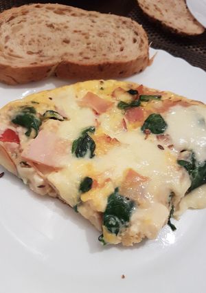 Frittata sonkával és spenóttal recept fotója