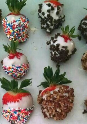 A picture of White Chocolate Dipped Strawberries.
