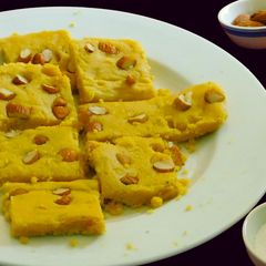 A picture of Burfi with almond flour and milk powder.