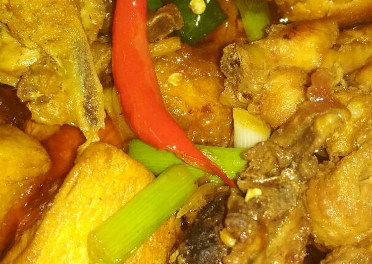 Resep Ayam kecap oleh Sulistiyanah Sulis - Cookpad