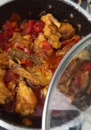 عکسی از دستور مرغ و گوجه