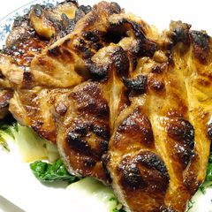 A picture of Cola marinated pork steaks.