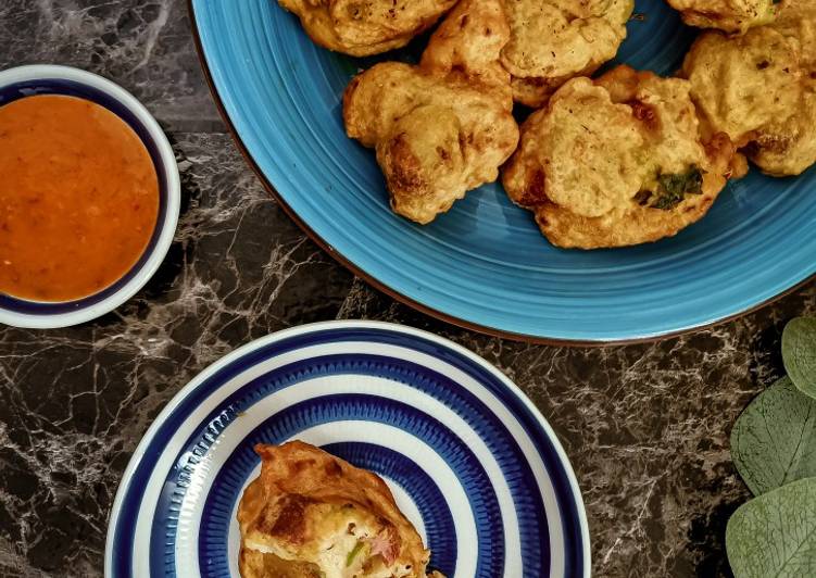 Resep Cucur sosej dengan sos peri-peri Anti Gagal