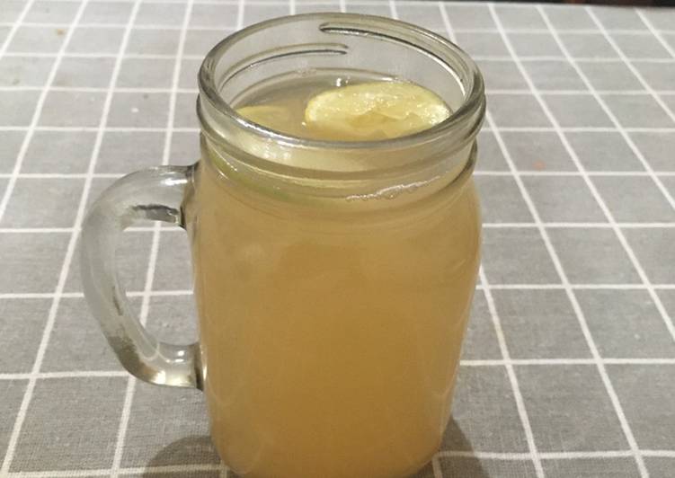 Cara Termudah Menyiapkan Air Jahe Lemon Lezat