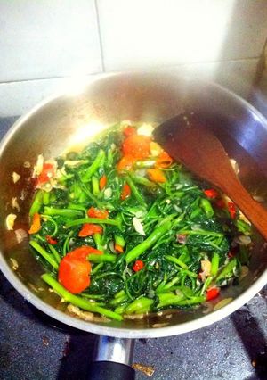 Foto resep Tumis kangkung sederhana