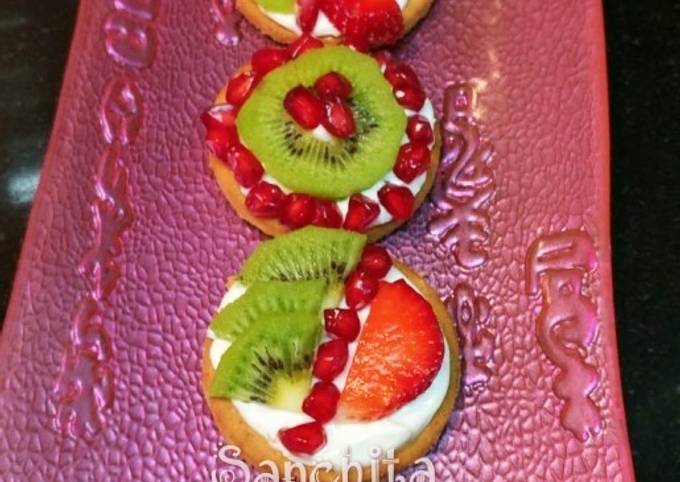 Easiest Way to Prepare Perfect Mini Fruit Pizza Bites