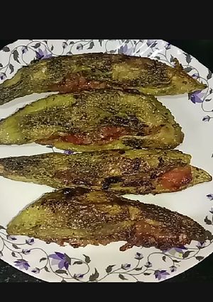 A picture of Bharwa karele.