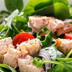 Una foto de Ensalada de salmón